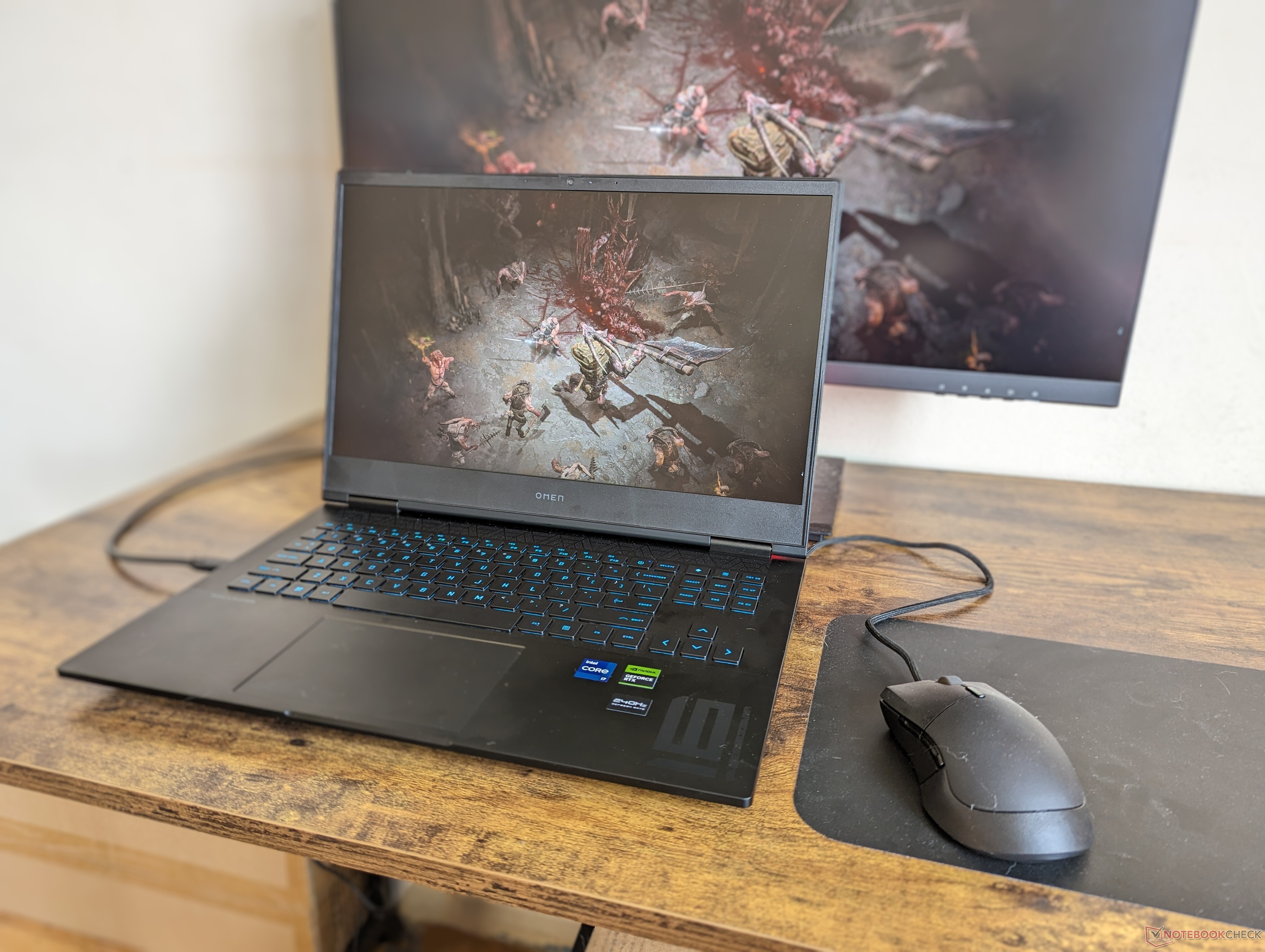 Recensione del portatile HP Omen 16: Una buona scelta per i gamers anche con  Zen 4 