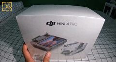 Il DJI Mini 4 Pro è già stato presentato in versione unboxing. (Fonte: Igor Bogdanov)