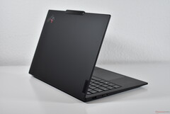 Ora con touchpad aptico Sensel: Lenovo ThinkPad X1 Carbon Gen 13 riceve l&#039;opzione di personalizzazione (fonte: Benjamin Herzig/Notebookcheck)