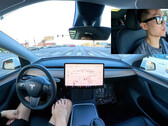 Gli autisti di ride sharing utilizzano spesso la modalità FSD di Tesla (Fonte: Justin Yoon/YT)