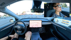 Gli autisti di ride sharing utilizzano spesso la modalità FSD di Tesla (Fonte: Justin Yoon/YT)