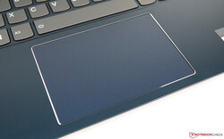 Uno sguardo al trackpad dell'IdeaPad S540