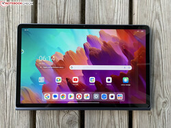 Recensione di Lenovo Tab Plus. Dispositivo di prova fornito da Lenovo Germania.