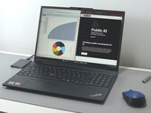 Recensione del portatile Lenovo ThinkPad E16 Gen 2 AMD: hanno risparmiato (prevalentemente) nei punti giusti