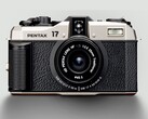 La Pentax 17 è la fotocamera per gli appassionati di pellicola, a patto che riescano ad adattarsi al formato verticale a metà fotogramma (Fonte: Ricoh)