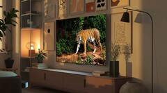 I televisori Fire TV Omni mini-LED di Amazon hanno un sensore di luce che regola automaticamente la qualità dell&#039;immagine in base alla luce ambientale. (Fonte: Amazon)