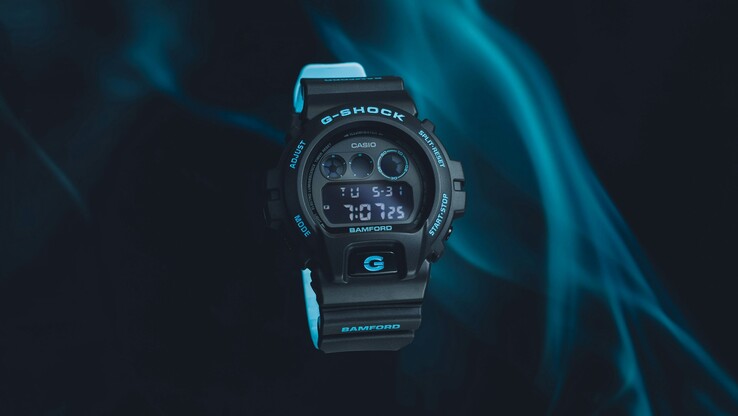 Il secondo orologio della collaborazione Casio G-Shock x Bamford (nella foto) ha utilizzato il modello Casio DW-6900BWD-1ER come base. (Fonte: Casio)