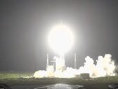 Immagine del razzo Falcon 9 al momento del lancio (Fonte: NASA; ritagliata)