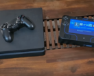 Il modder crea una PS4 portatile funzionale con un'autonomia di 90 minuti (Fonte: Restore Technique)