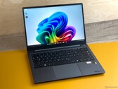 Recensione del Medion SPRCHRGD 14 S1 Elite: Un elegante ultraportatile Snapdragon con ampia autonomia