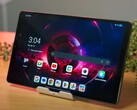 Il popolare tablet da gioco Legion Y700 di Lenovo è stato lanciato a livello internazionale come Legion Tab. (Fonte immagine: TechniQualities via YouTube)