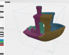 3D slicer strumento di stampa 3D gratuito per piccole stampanti con un Benchy in mostra
