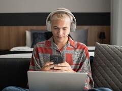 Le SoundForm Surround sono nuove cuffie over-ear (Fonte: Belkin)