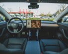 La Guida autonoma completa di Tesla è un'opzione da 8.000 dollari per l'acquisto di un veicolo con un abbonamento successivo di 99 dollari al mese. (Fonte immagine: Bram Van Oost)