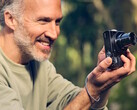 Panasonic annuncia la fotocamera point-and-shoot Lumix ZS99 4K da 20 MP con zoom ottico a 5 assi stabilizzato e 30x. (Fonte immagine: Panasonic)