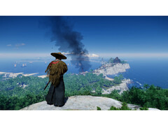 Una foto del paesaggio di Ghost of Tsushima che mostra Jin in piedi su una montagna che domina l&#039;isola. (Fonte immagine: Steam)