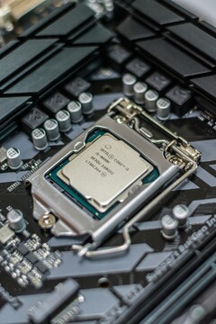 Un benchmark trapelato indica le prestazioni grafiche di Intel Core 3 N350 (Fonte: Alexandru-Bogdan Ghita, Unsplash)