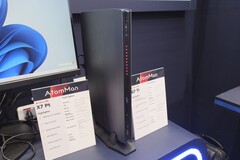 Minisforum AtomMan G7 Ti è un H14NX ribrandizzato con CPU Intel i9-14900HX e GPU RTX 4070 Laptop. (Fonte: PC Watch)