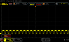 4/10 luminosità: 240 Hz PWM