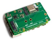 Bundle Ai: La scheda di espansione con lo slot SSD e il modulo AI è montata sotto Raspberry Pi. (Fonte immagine: Pineboards)