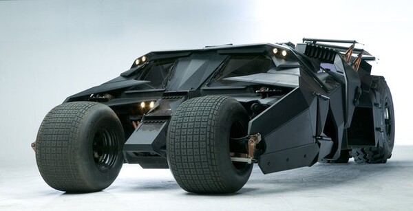 Il Tumbler sarà una replica di quello utilizzato nel film. (Fonte: Warner Bros)