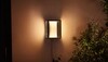 La lampada da parete per esterni Philips Hue Impress wide (cablata). (Fonte: Philips)