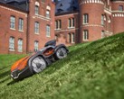 Il rasaerba robot Husqvarna Automower 535 AWD EPOS sarà lanciato nel 2025. (Fonte: Husqvarna)