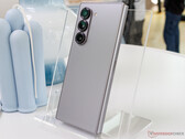 Secondo quanto riferito, Silver Shadow è il colore di Galaxy Z Fold 6 più popolare tra gli acquirenti. (Fonte: Notebookcheck)