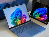 Recensione del Microsoft Surface Laptop 7 13.8 Copilot+ - Grazie allo Snapdragon X Elite finalmente un serio concorrente del MacBook Air?