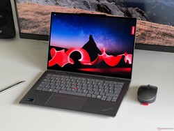 Recensione di Lenovo ThinkPad X1 2in1 G9. Dispositivo di prova fornito da Lenovo Germania.