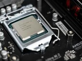 Aggiornamento del driver della NPU Intel: nuovo supporto e correzioni per i PC AI (Fonte immagine: Christian Wiediger, Unsplash)