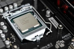 Aggiornamento del driver della NPU Intel: nuovo supporto e correzioni per i PC AI (Fonte immagine: Christian Wiediger, Unsplash)