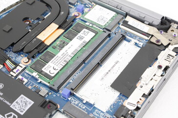 Slot 2x SODIMM accessibili