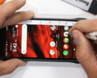 Il Kyocera Duraforce Ultra. (Fonte: YouTube)