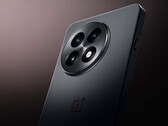 Il modello OnePlus 13R. (Fonte: OnePlus)