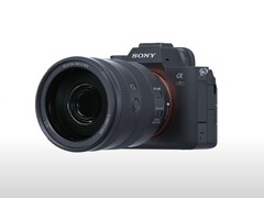 sony A 7 V fa trapelare una fotocamera ibrida full frame