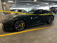 La Ferrari 812 GTS, rubata a Greenwich e recuperata dal Dipartimento di Polizia di Waterbury, grazie agli AirPods di Apple. (Fonte: Polizia di Waterbury)