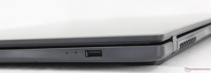 A destra: USB-A 3.2 Gen. 1 (5 Gbps)