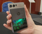 L'attuale concetto di smartphone rollabile di Motorola. (Fonte: Notebookcheck)