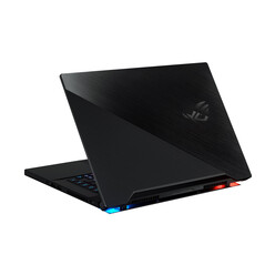 ASUS ROG Zephyrus S15 (Source: ASUS)