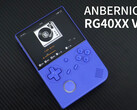 L'RG40XX V sarà disponibile in diverse opzioni di colore, tra cui questa affascinante opzione blu. (Fonte: Anbernic)