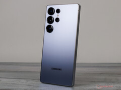 Secondo DxOMark, Galaxy S25 Ultra non riesce a tenere il passo con le migliori ammiraglie con fotocamera. (Fonte: Notebookcheck)