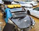 Tesla danneggiata in un deposito di recupero (fonte: Notebookcheck)