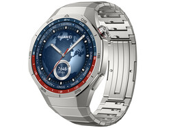 Huawei Watch GT 5 Pro 46 mm nella Classic Edition con cinturino in titanio