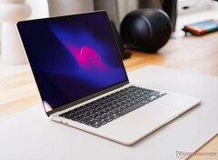 Il MacBook Air riceverà un pannello OLED nel 2029. (Fonte: Notebookcheck)