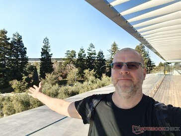 Il selfie in omaggio dal 2° piano.