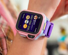 Lo smartwatch myFirst Fone S4 è dotato di un tracker di attività con elementi ludici per aiutare i bambini a mantenersi in salute.