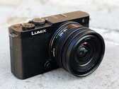 Panasonic ha annunciato uno zoom in kit più compatto per la Lumix S9. (Fonte: Panasonic)