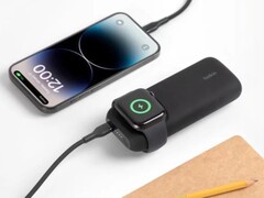 Il caricatore wireless veloce Belkin BoostCharge Pro per Apple Watch + Power Bank 10K è stato ritirato. (Fonte: Belkin)