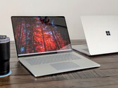 Recensione del Microsoft Surface Laptop 7 15 Snapdragon: Finalmente più facile da riparare